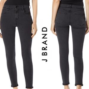 Alana High-Rise Cropped Super Skinny  JBRAND NWOT